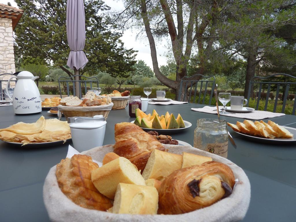 Les Mazets Du Luberon Acomodação com café da manhã Puget Quarto foto