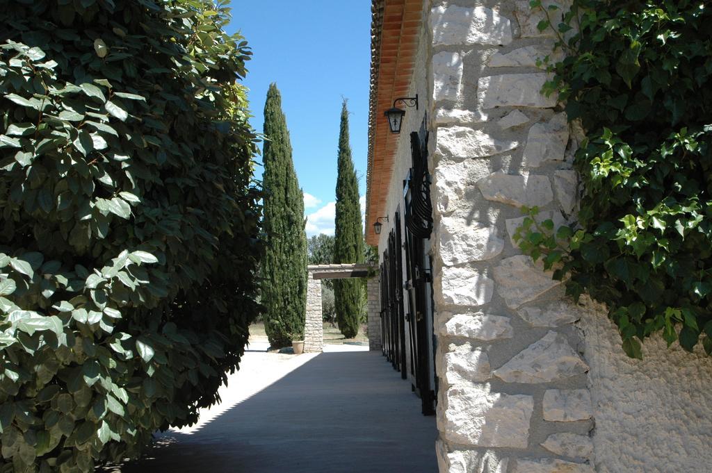 Les Mazets Du Luberon Acomodação com café da manhã Puget Exterior foto