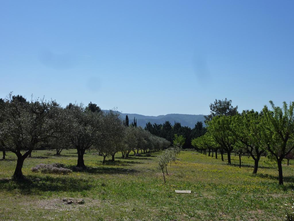 Les Mazets Du Luberon Acomodação com café da manhã Puget Exterior foto