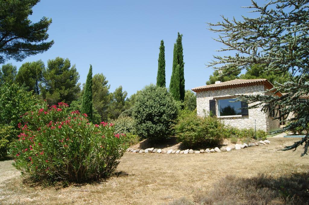 Les Mazets Du Luberon Acomodação com café da manhã Puget Exterior foto